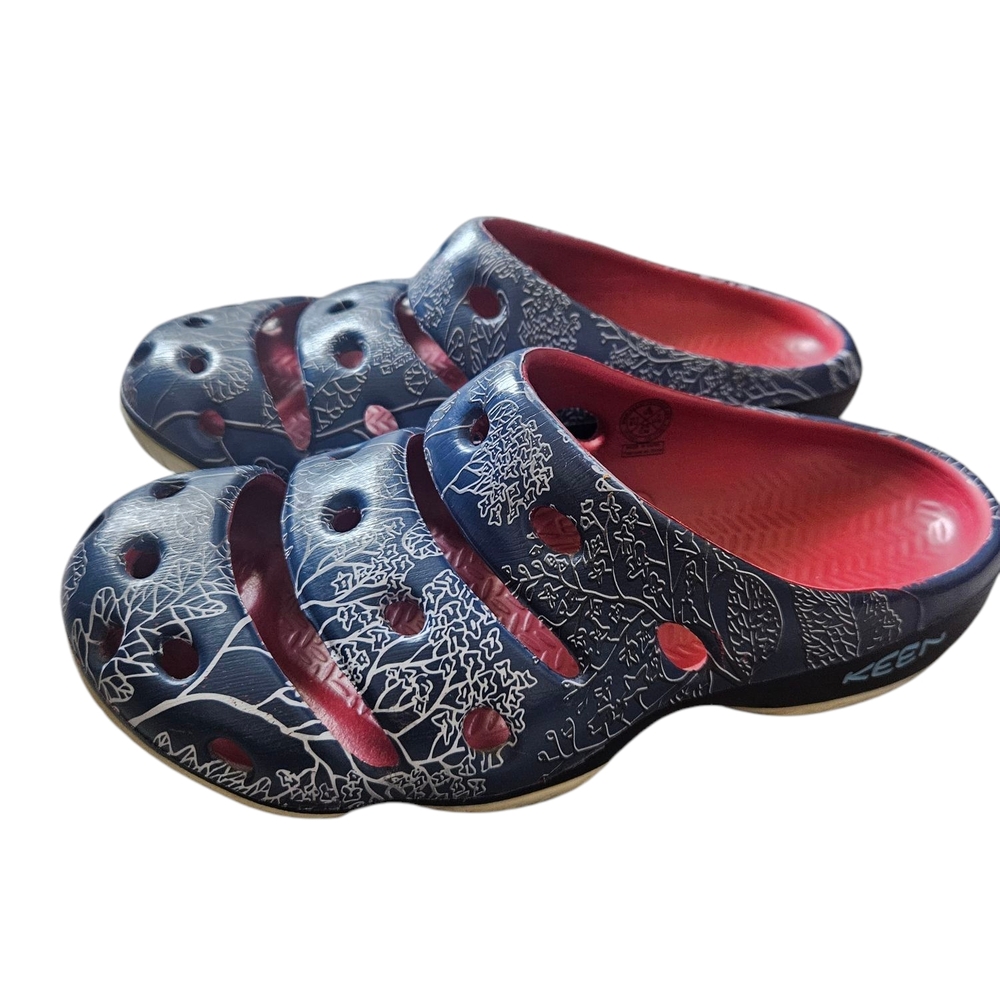 KEEN Yogui Navy Clogs 10 Womens